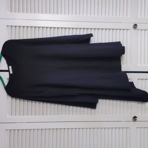 Black bryn walker asymmetrical hem scoop neck long sleeve midi dress lar…